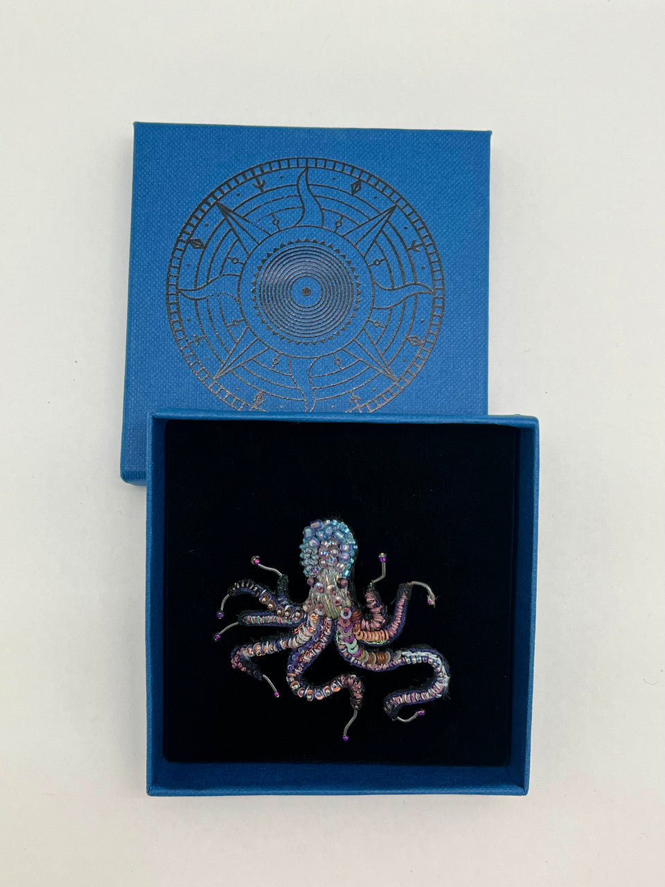 Common Octopus Brooch Pin