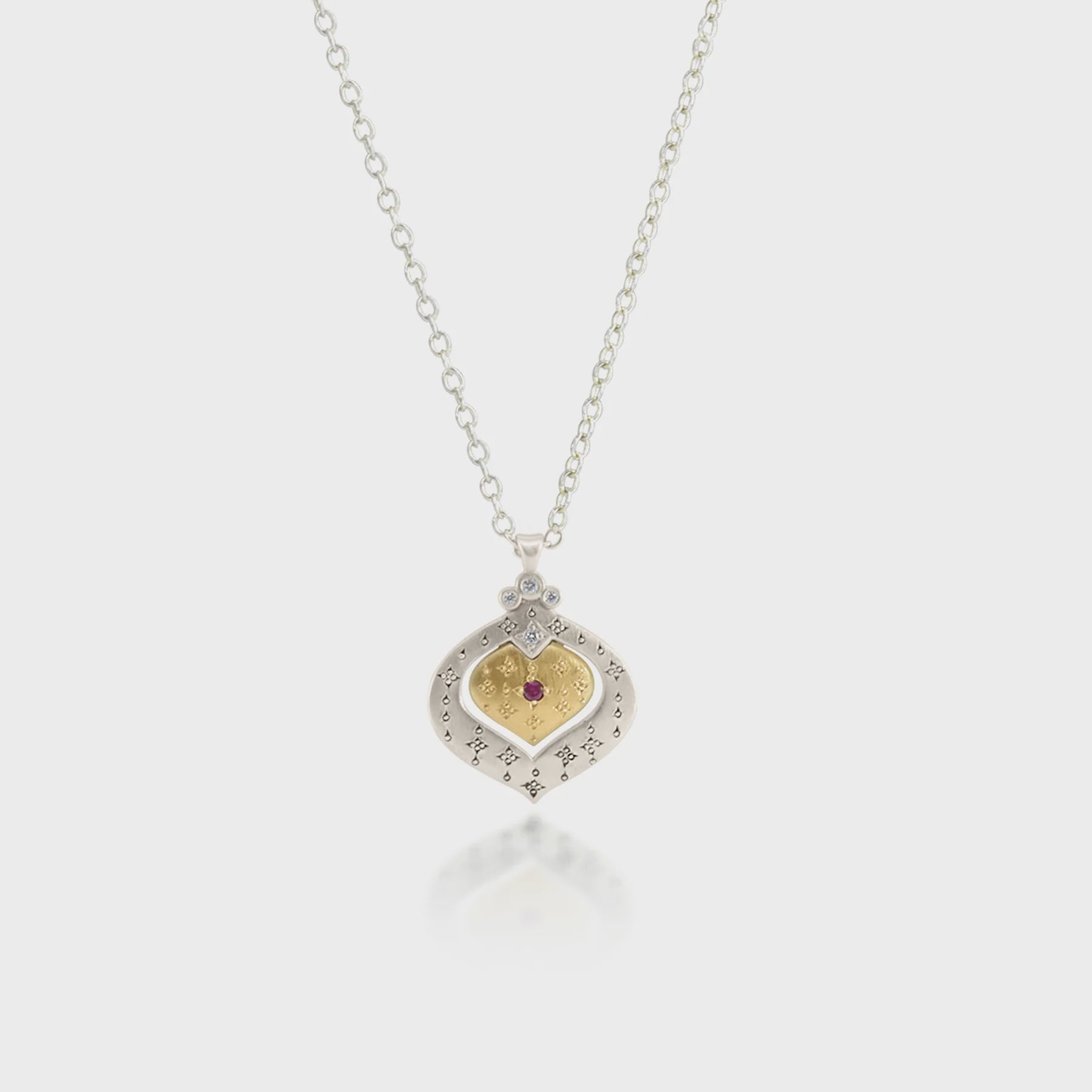 Nested Heart Pendant Necklace